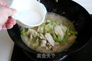 白瓜与鸡肉怎么吃,清爽滋补两相宜 第3张 白瓜与鸡肉怎么吃,清爽滋补两相宜 第3张